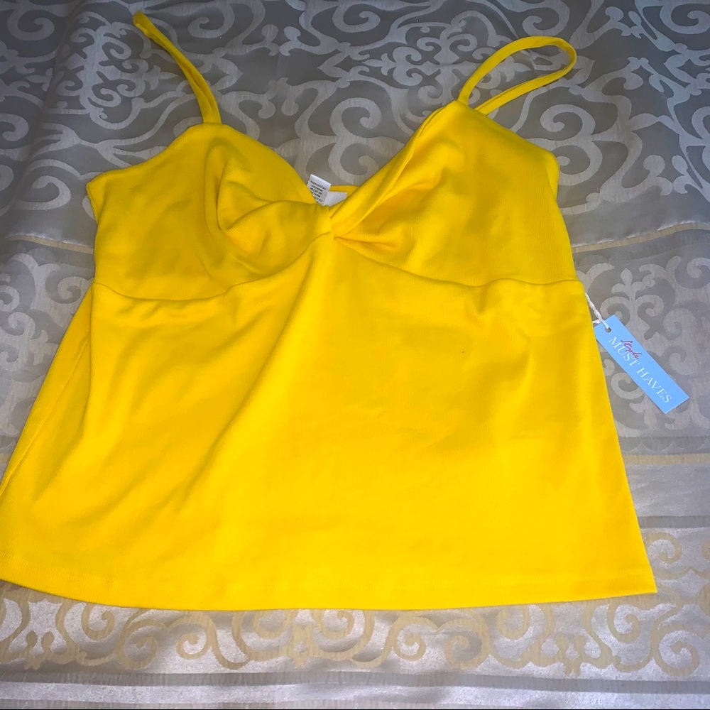 Forever 21 tank